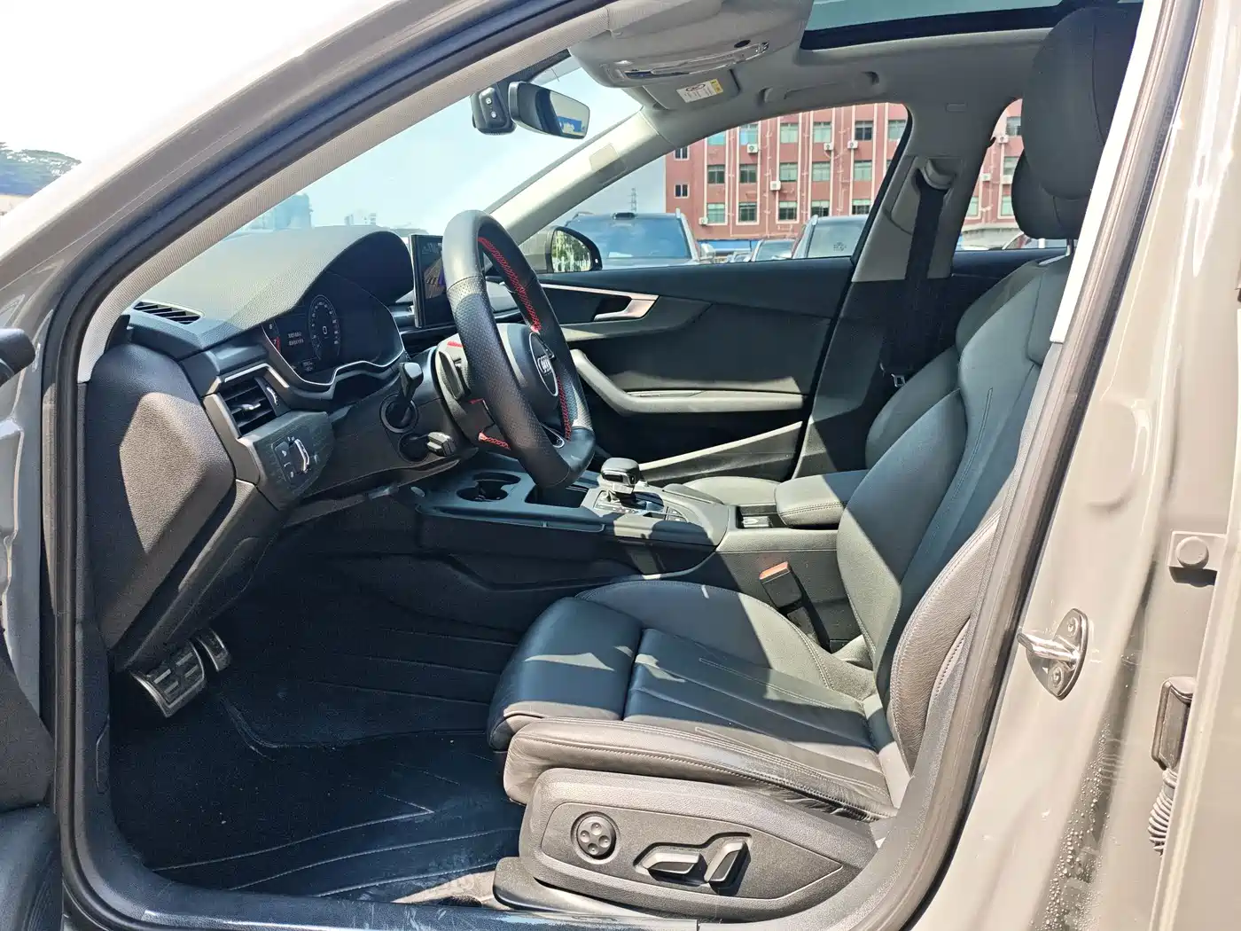 Audi A4 (Import) 2021 2021 allroad quattro Explorer