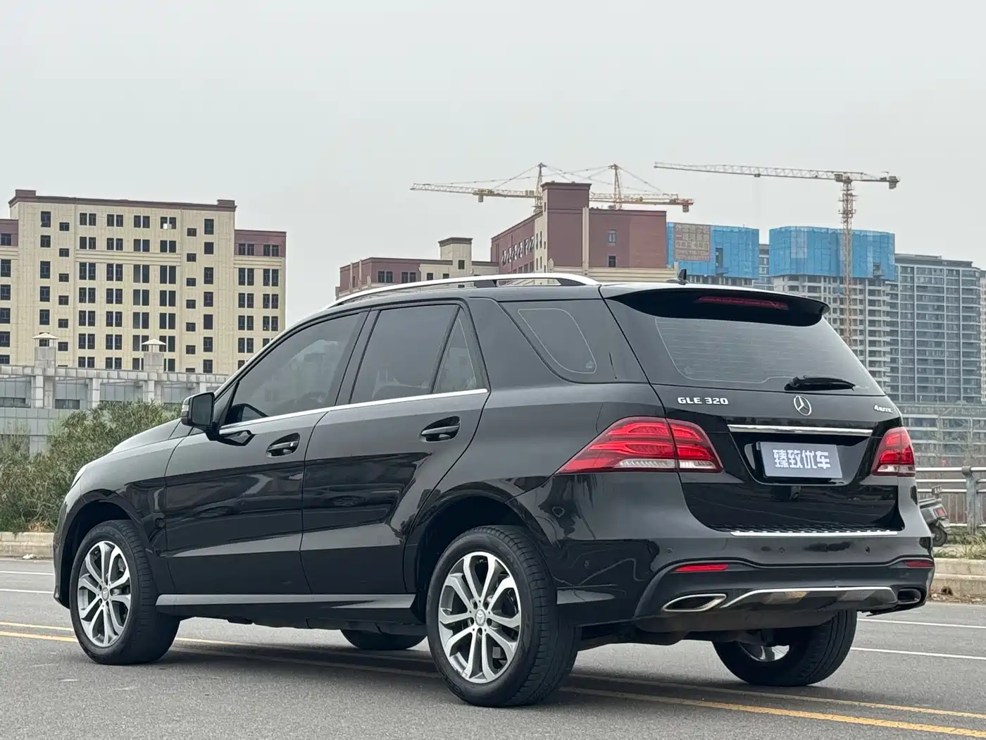 Mercedes-Benz GLE 2016 GLE 320 4MATIC Dynamic фото 8