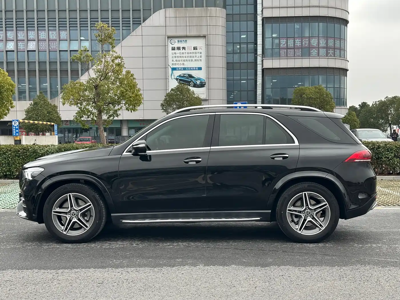Mercedes-Benz GLE 2023 GLE 450 4MATIC Fashion фото 4