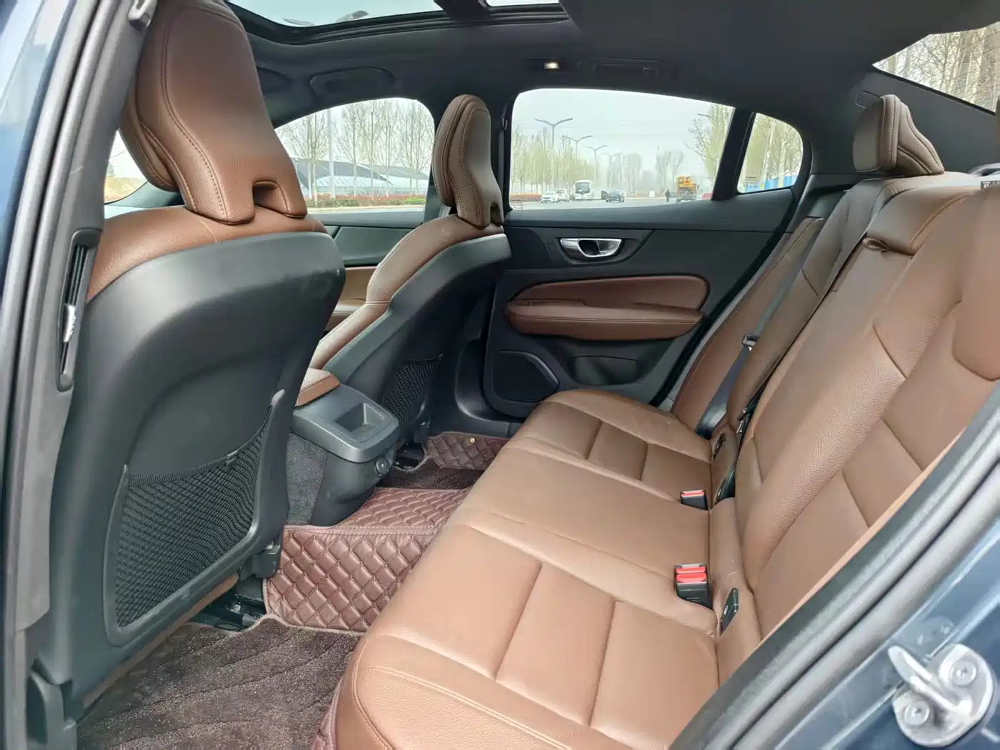 Volvo S60 2025 2025 B4 Smart Luxury Edition