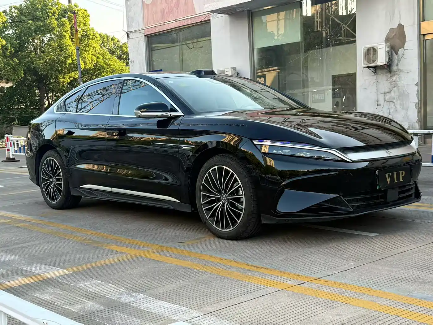 BYD Han 2025 DM-i Smart Driving Edition 125KM LiDAR Flagship фото 3