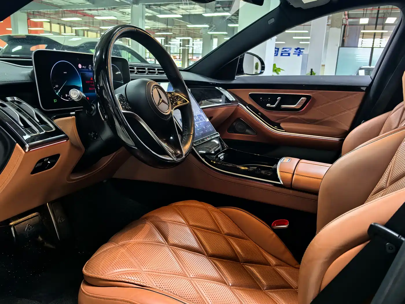 Mercedes-Benz Maybach S-Class 2022 S 480 4MATIC Intelligent Premium Special Edition фото 11