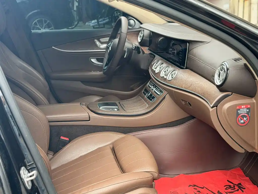 Mercedes-Benz E-Class 2016 E 200 L фото 8