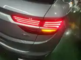 Фото 8 - Geely Coolray