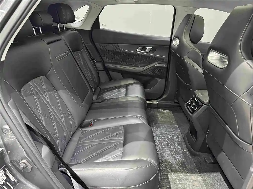 Changan UNI-K 2025 2024 2.0T FWD Global Edition