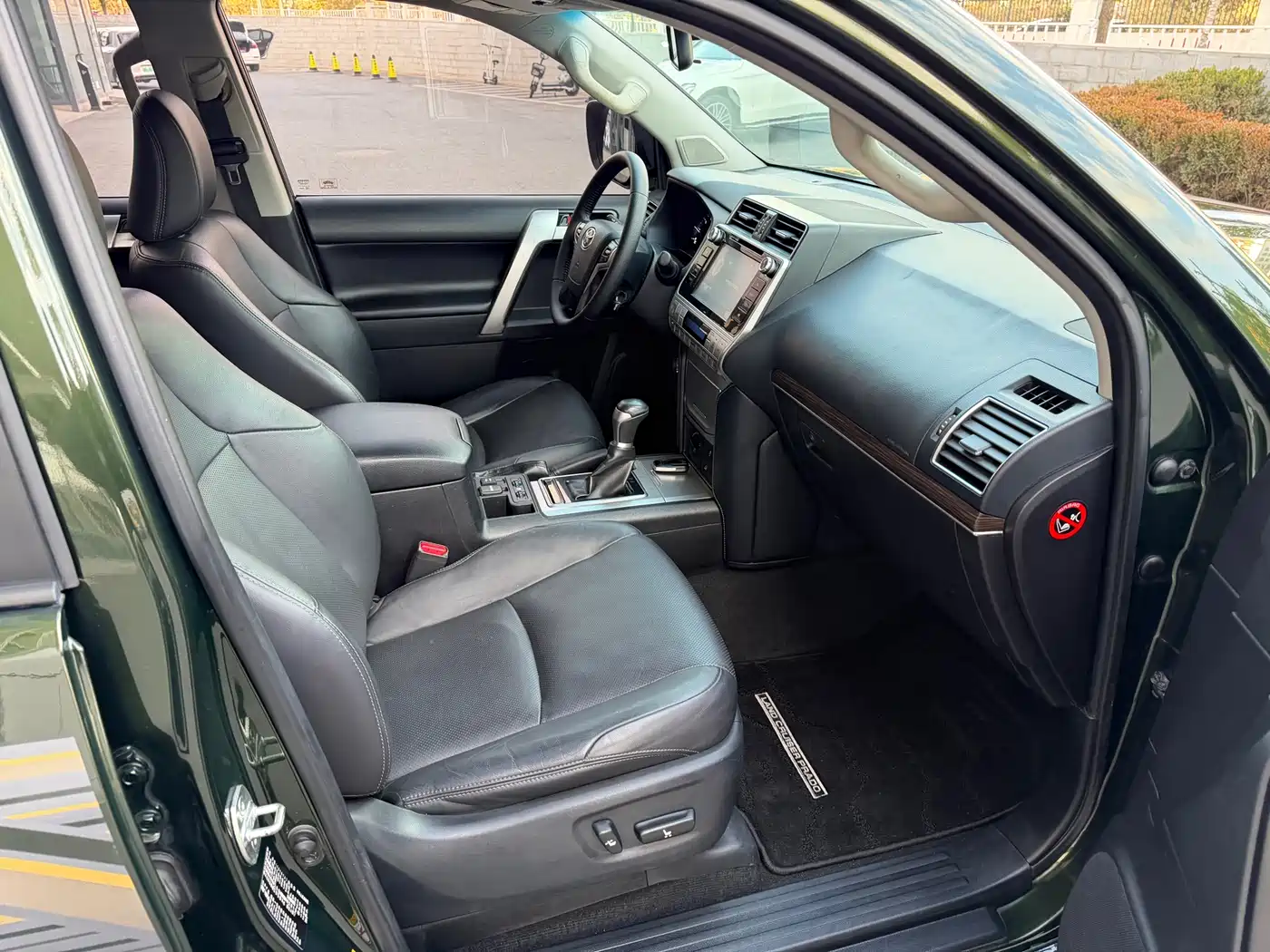 Toyota Prado 2018 3.5L Automatic TX-L Rear-mounted Spare Tire фото 10