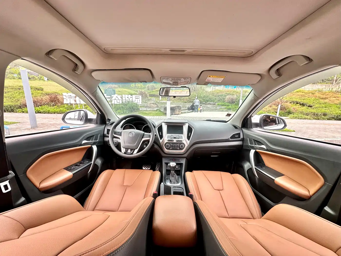 MG GT 2018 2016 Model 1.5T Automatic Premium Luxury Edition