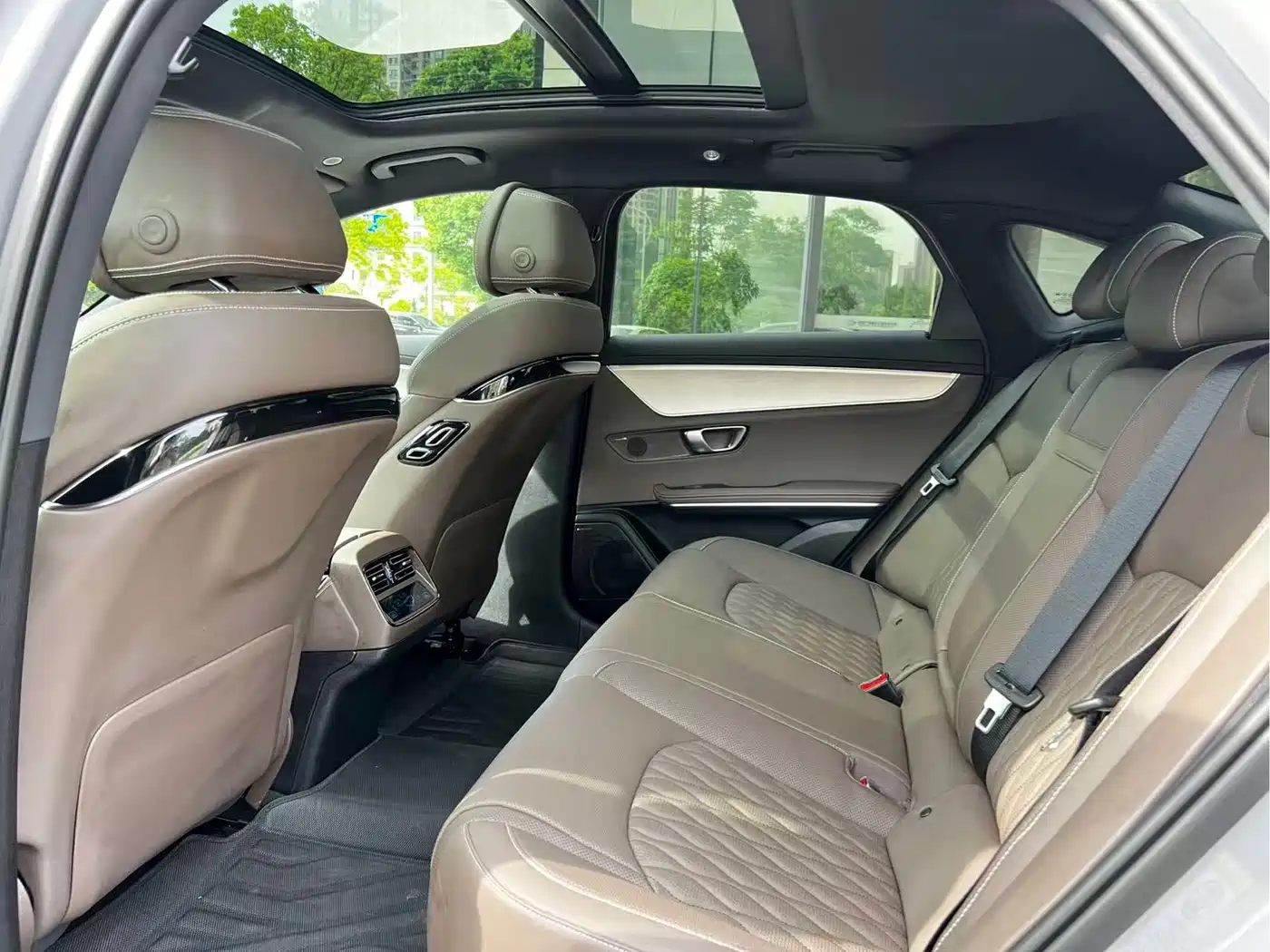 BYD Han 2025 DM-i Smart Driving Edition 125KM LiDAR Flagship фото 9