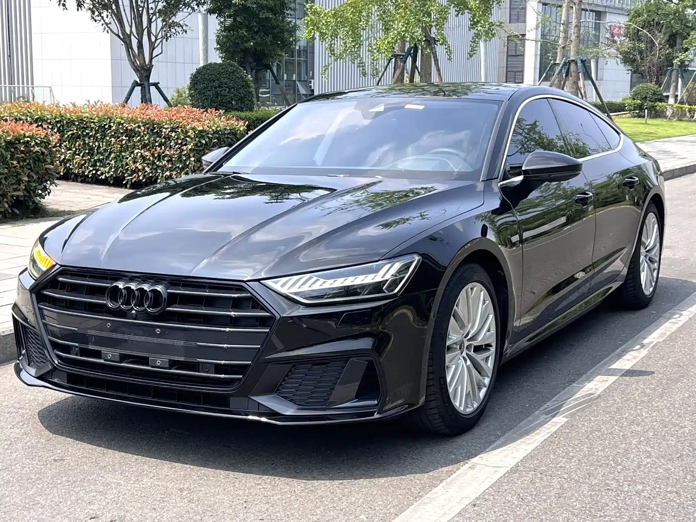 Фото 1 - Audi A7