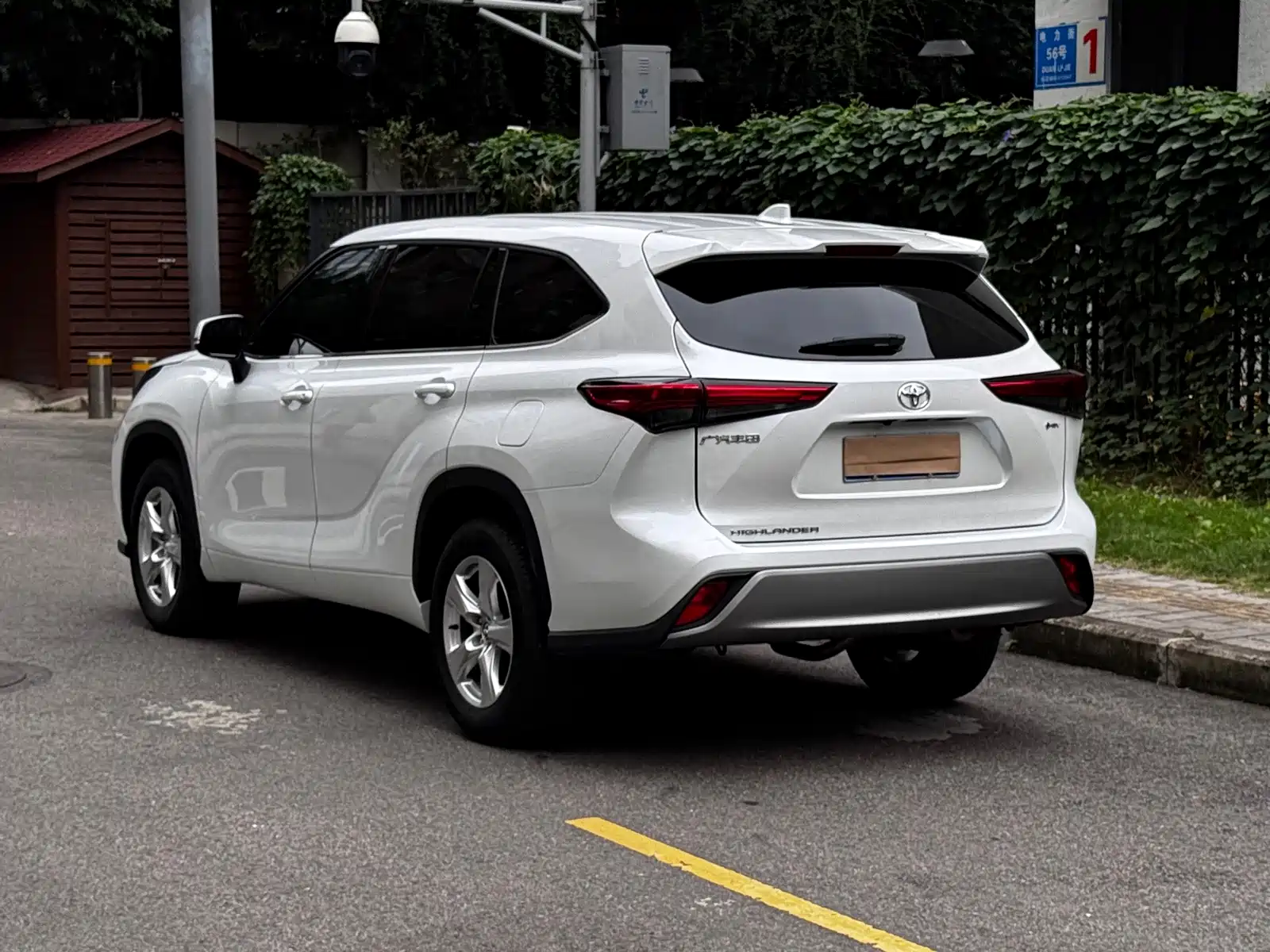 صورة 7 - Toyota Highlander