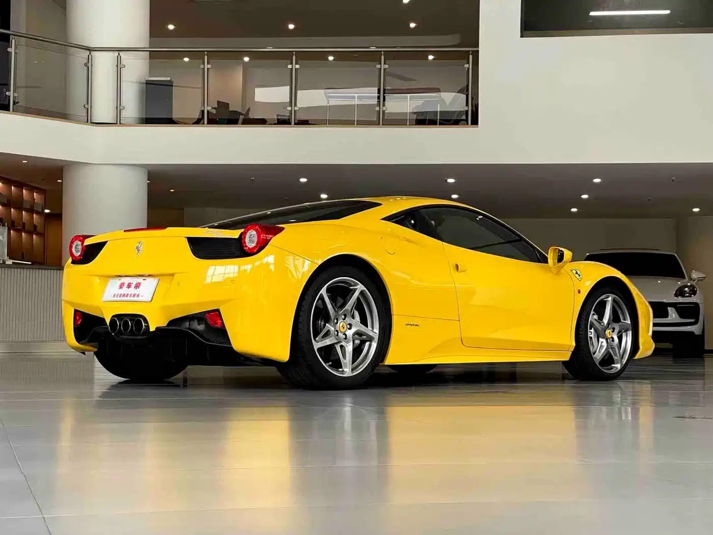 Ferrari 458 2010 2011 4.5L Italia