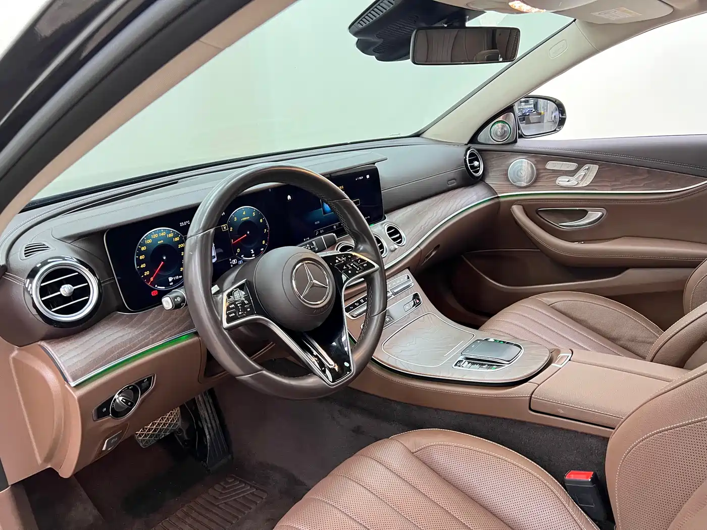 Mercedes-Benz E-Class 2021 E 300 L Premium фото 15