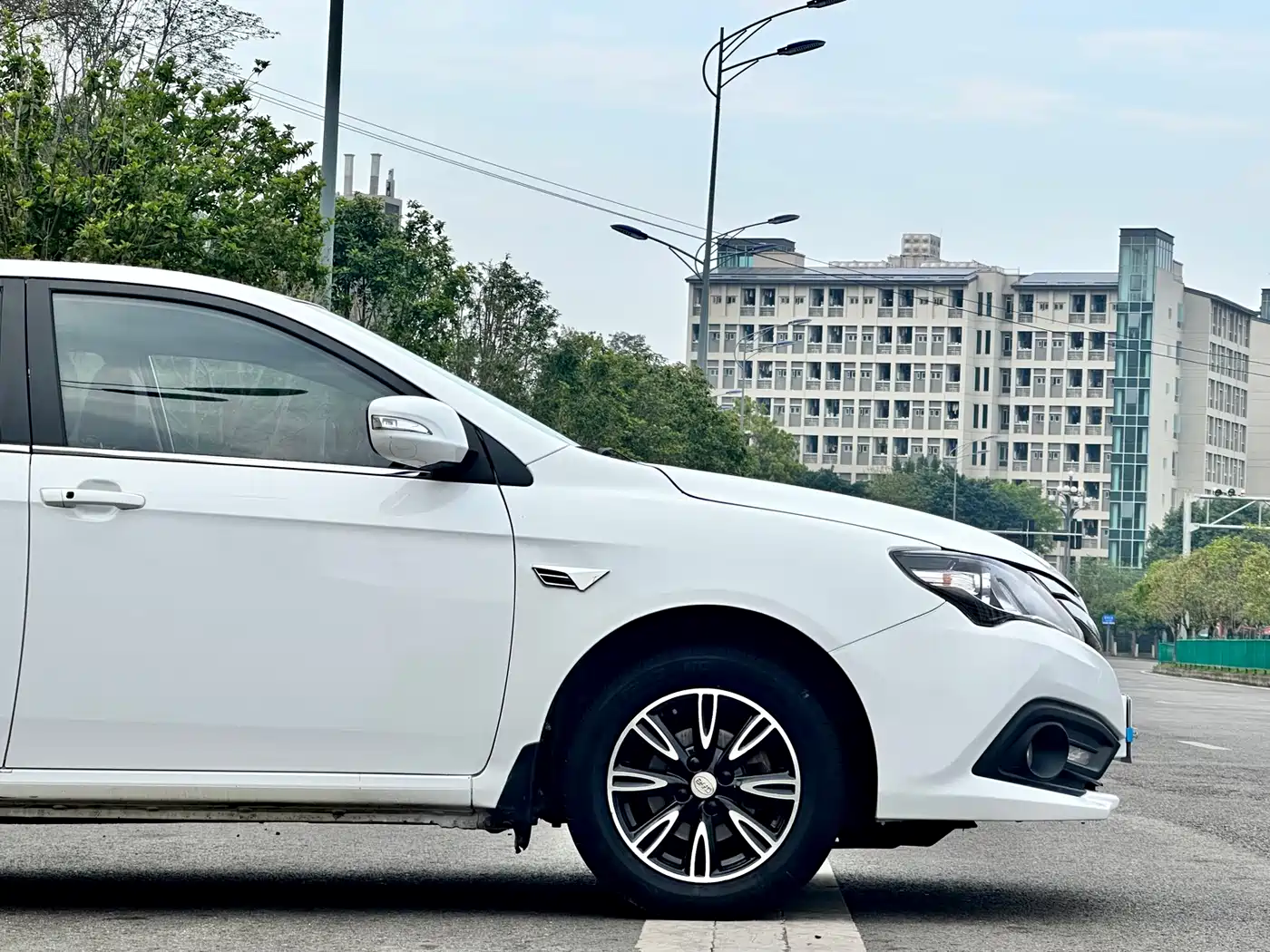 BYD F3 2016 1.5L Manual Luxury фото 6