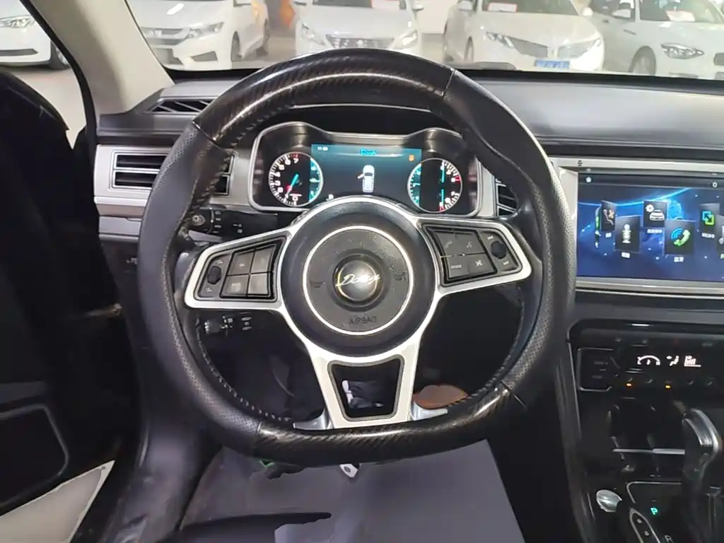 Zotye X7 2019 2017 1.8T DCT Prestige