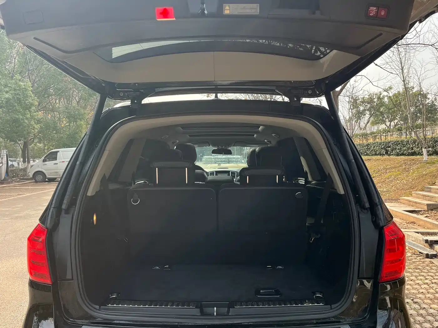 Mercedes-Benz GL-Class 2015 GL 400 4MATIC Luxury фото 10