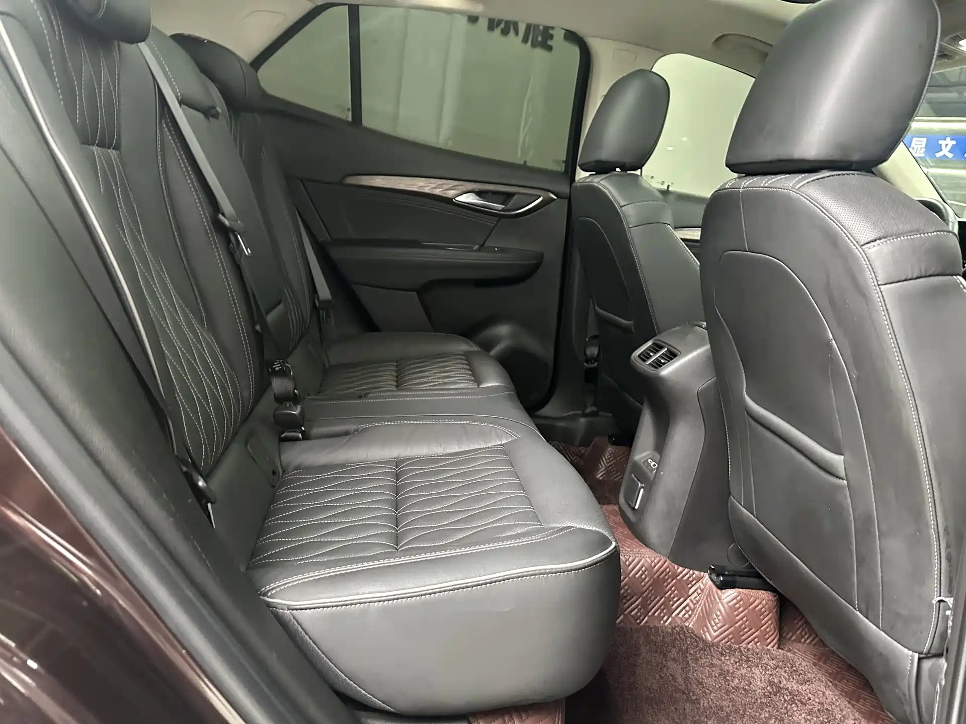 Фото 10 - Buick Envision S