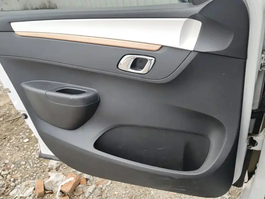 Dongfeng Yipai Nano BOX 2023 2022 Wind Chaser Edition 331KM Advanced Type