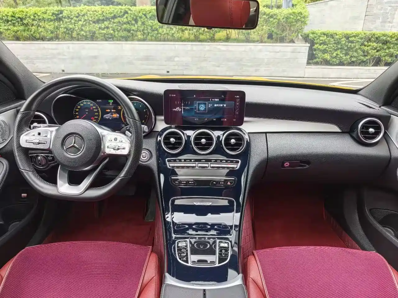 Фото 6 - Mercedes-Benz C-Class