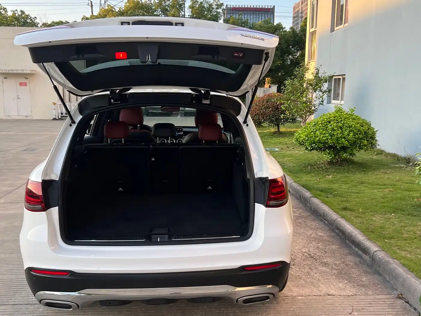 Mercedes-Benz GLC 2020 Facelift GLC 260 L 4MATIC Dynamic фото 31