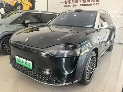 AITO M9