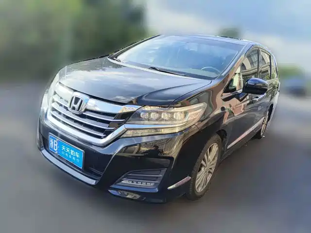 Honda Elysion 2016 2.4L Luxury Edition — фото 1