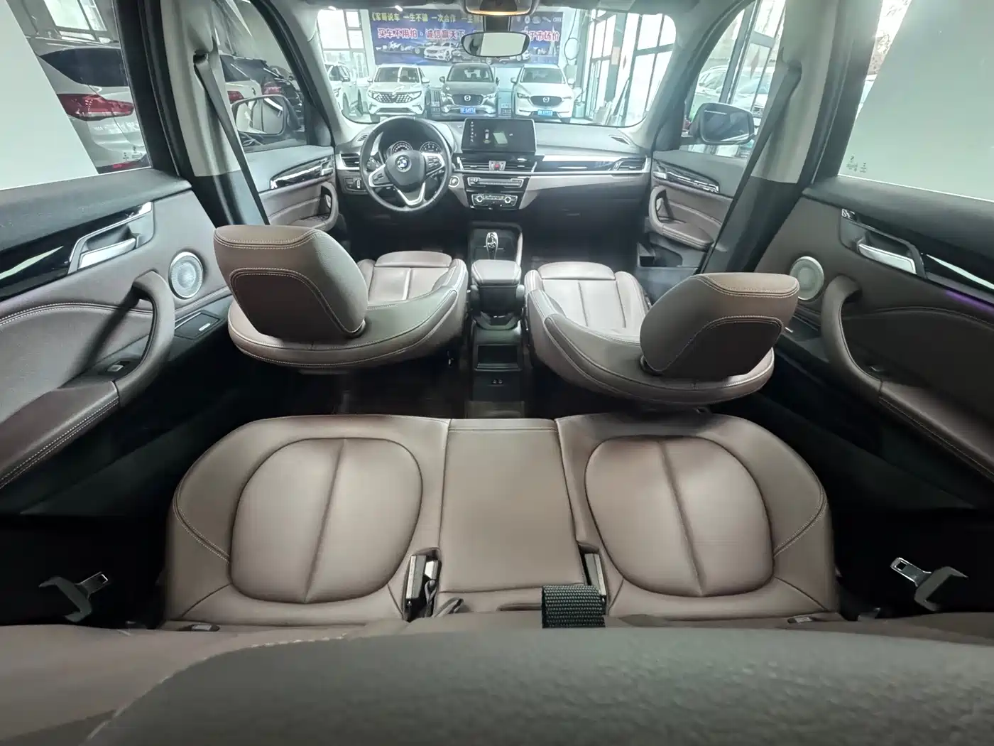 BMW X1 2022 sDrive20Li Fashion фото 10