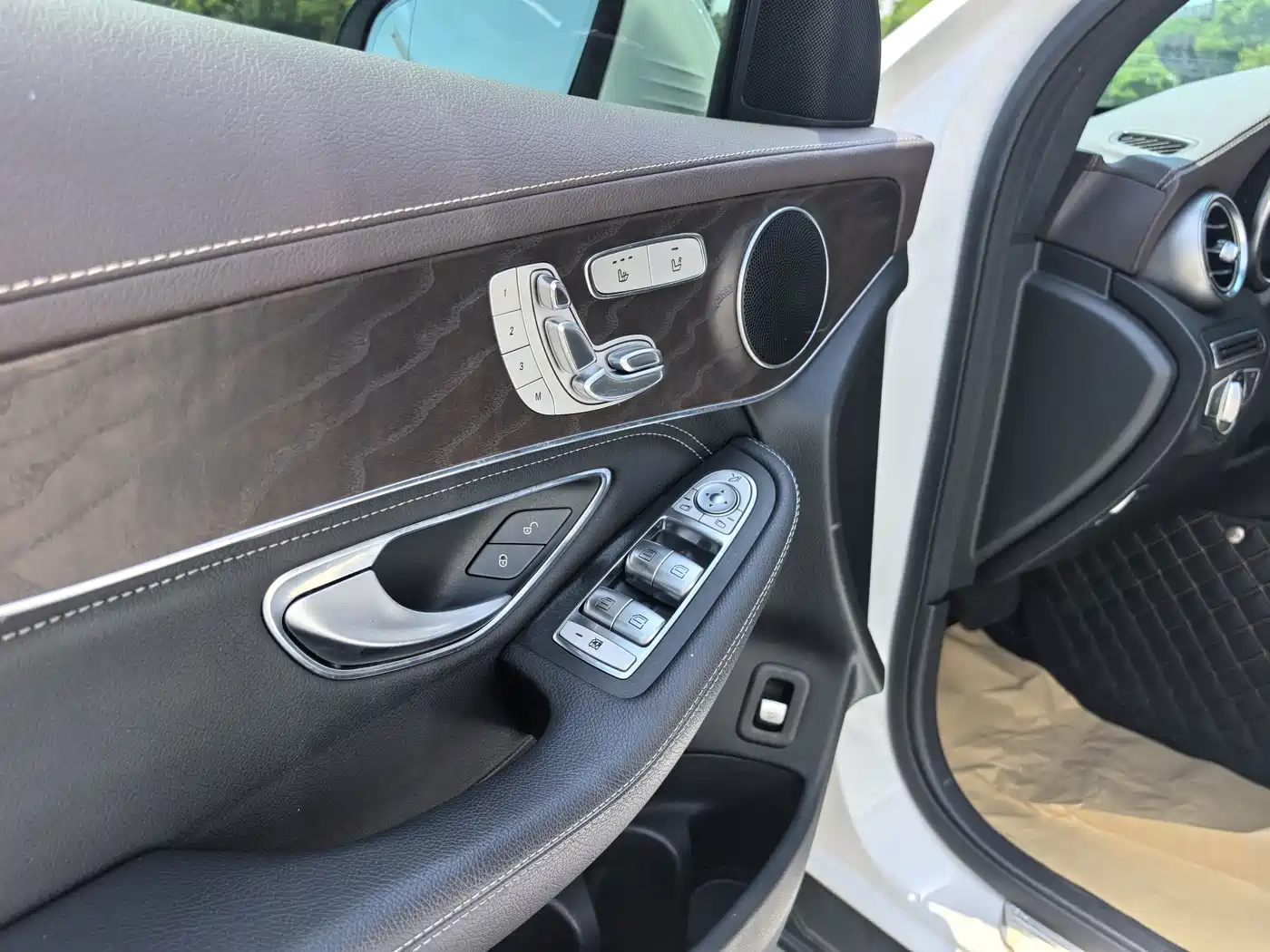 Mercedes-Benz GLC 2020 GLC 300 L 4MATIC Dynamic фото 12