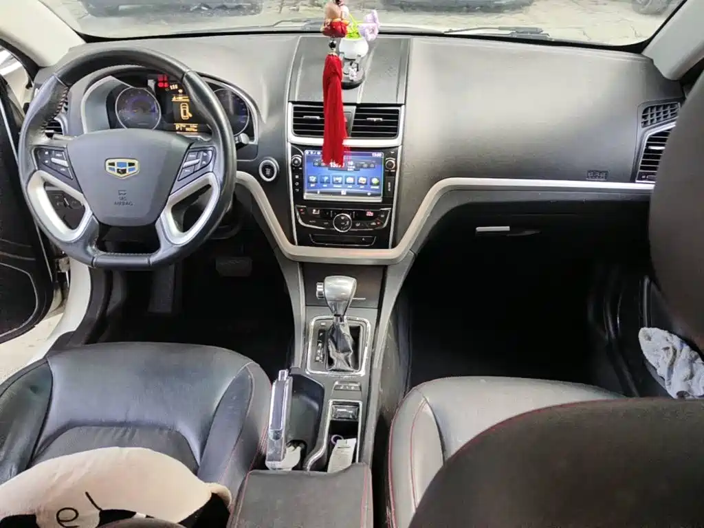 Geely Emgrand 2015 2014 Hatchback 1.3T CVT Elite
