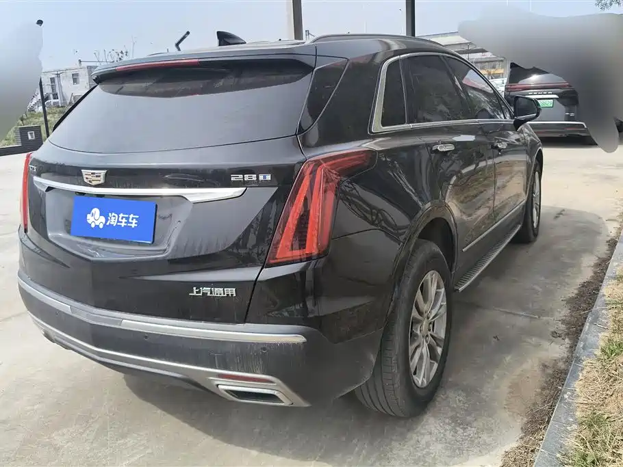 CADILLAC XT5