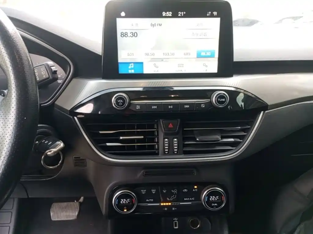 Ford Focus 2019 2019 Hatchback EcoBoost 180 Automatic Fengchao
