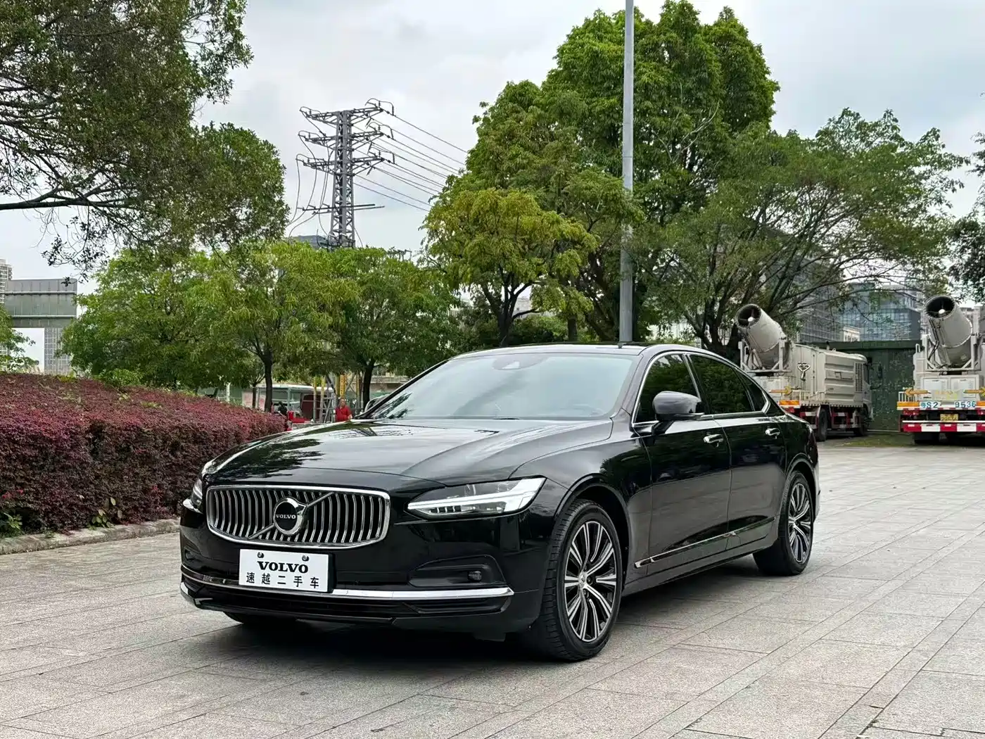 Volvo S90 2021 Model B5 Inscription Luxury Edition