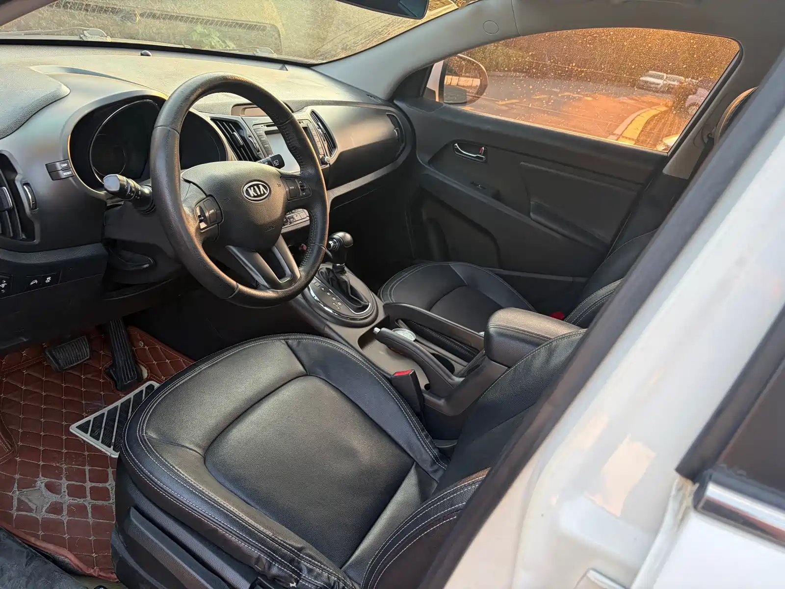 Фото 8 - Kia Sportage