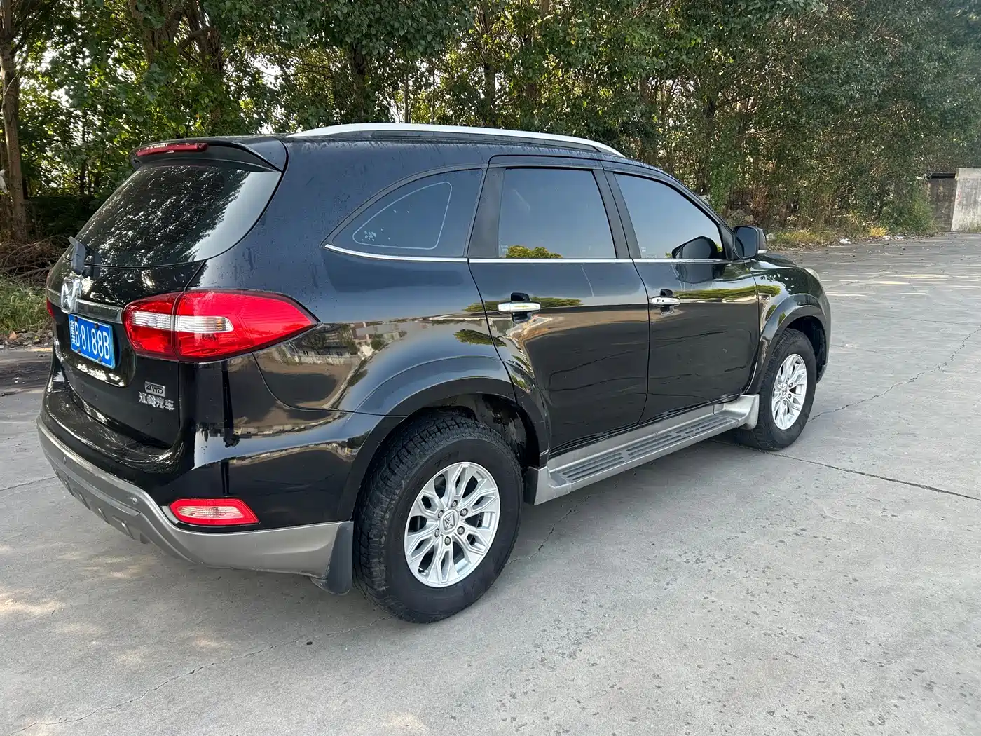 Jiangling Yusheng S350 2016 2013 2.4T Automatic 2WD Diesel Premium Luxury 5-seater