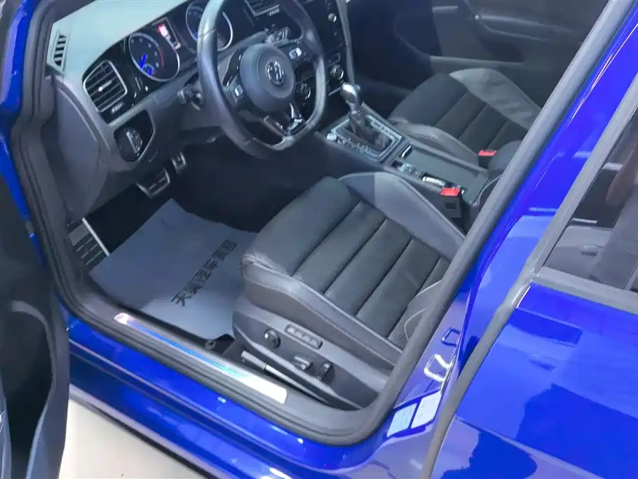 Volkswagen Golf (Import) 2017 2.0TSI R фото 9