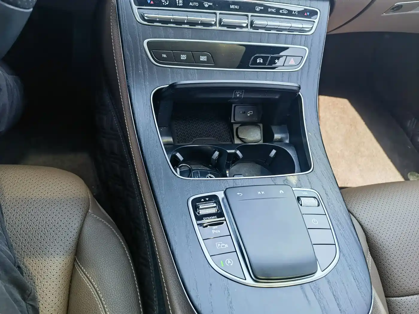 Mercedes-Benz E-Class 2022 Second Facelift E 300 L Sport Fashion фото 14