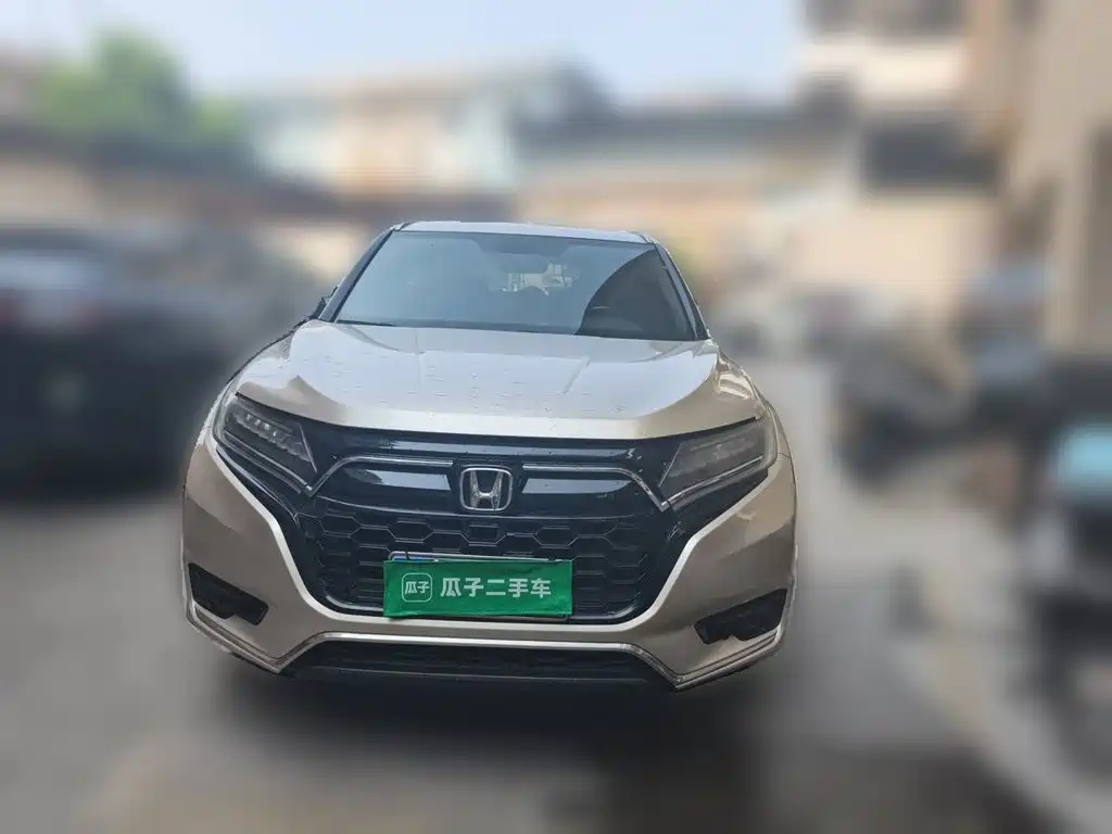 Фото 2 - Honda UR-V