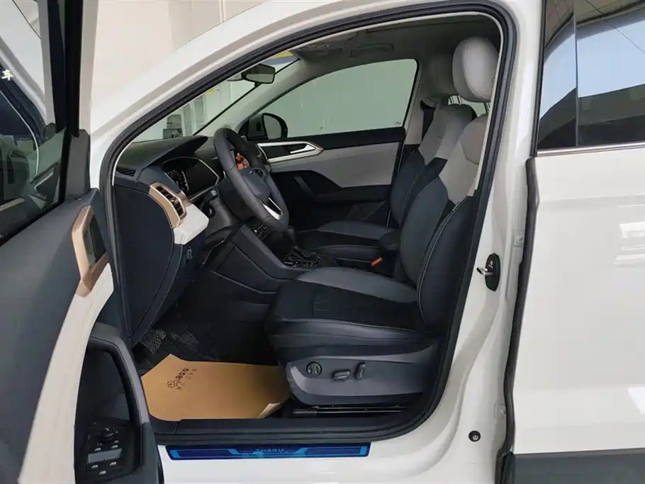 Volkswagen Tharu 2024 300TSI 2WD Full Moon Edition фото 9
