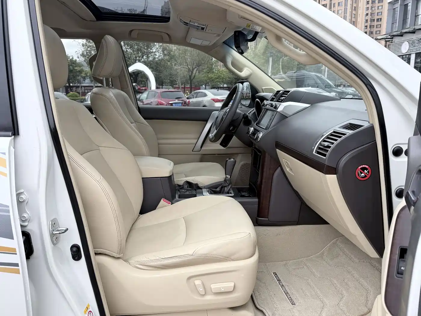 Toyota Prado 2016 3.5L Auto TX-L фото 9