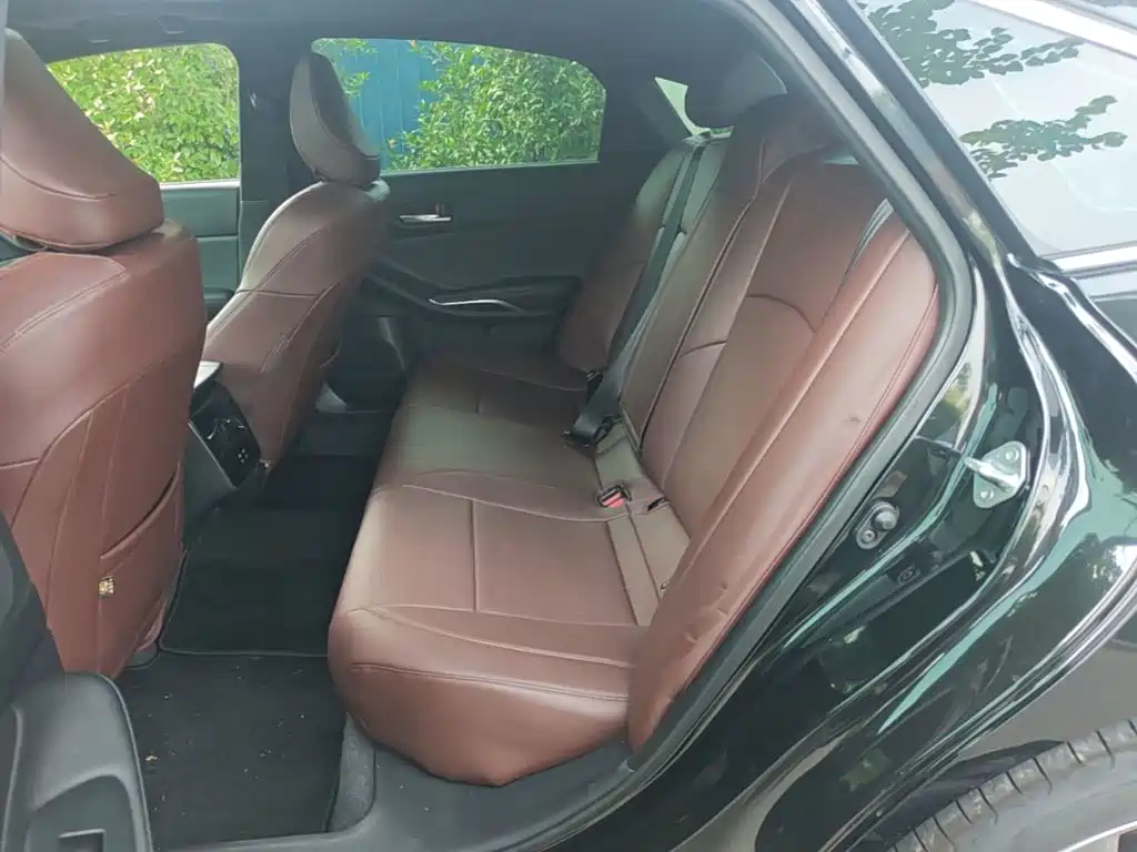 Toyota Avalon 2025 2024 Model 2.0L Progressive Edition