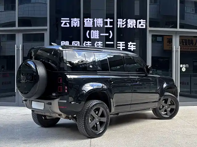 Land Rover Defender 2022 110 P400 X-DYNAMIC HSE — фото 4