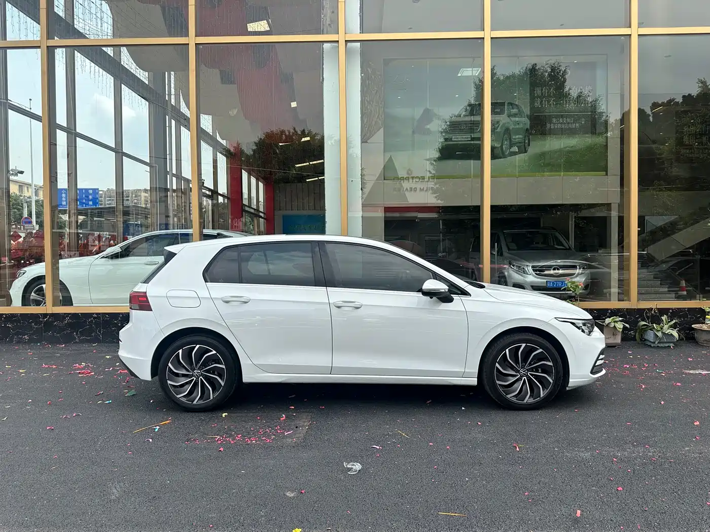 Volkswagen Golf 2021 280TSI DSG Pro Launch Edition фото 15