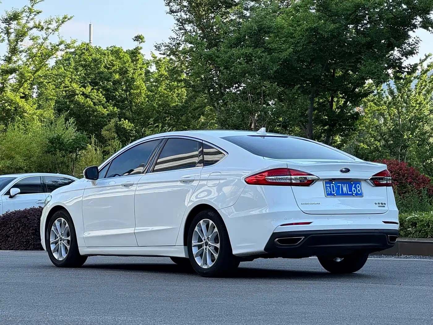 FORD MONDEO