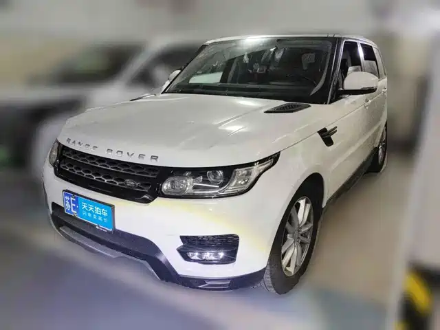Land Rover Range Rover Sport 2017 3.0 SC V6 SE — фото 1