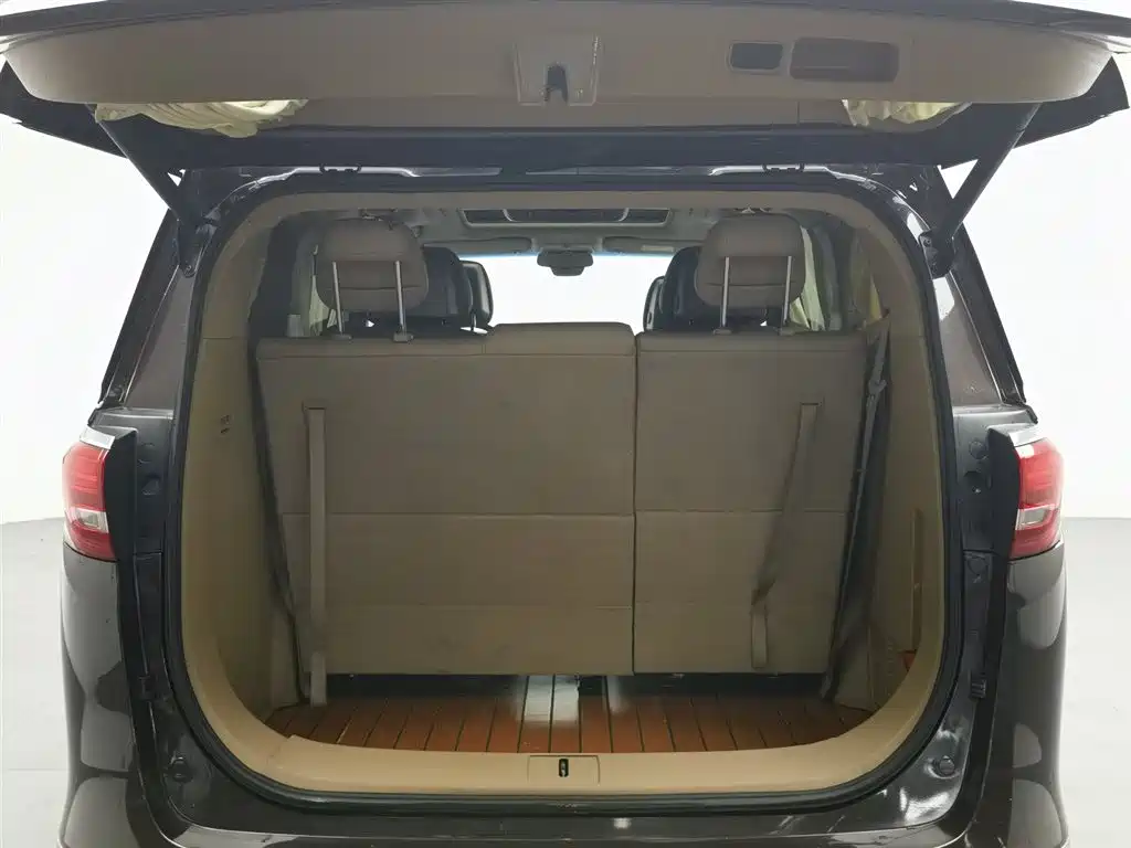 Buick GL8 2017 ES 28T Luxury China V фото 16