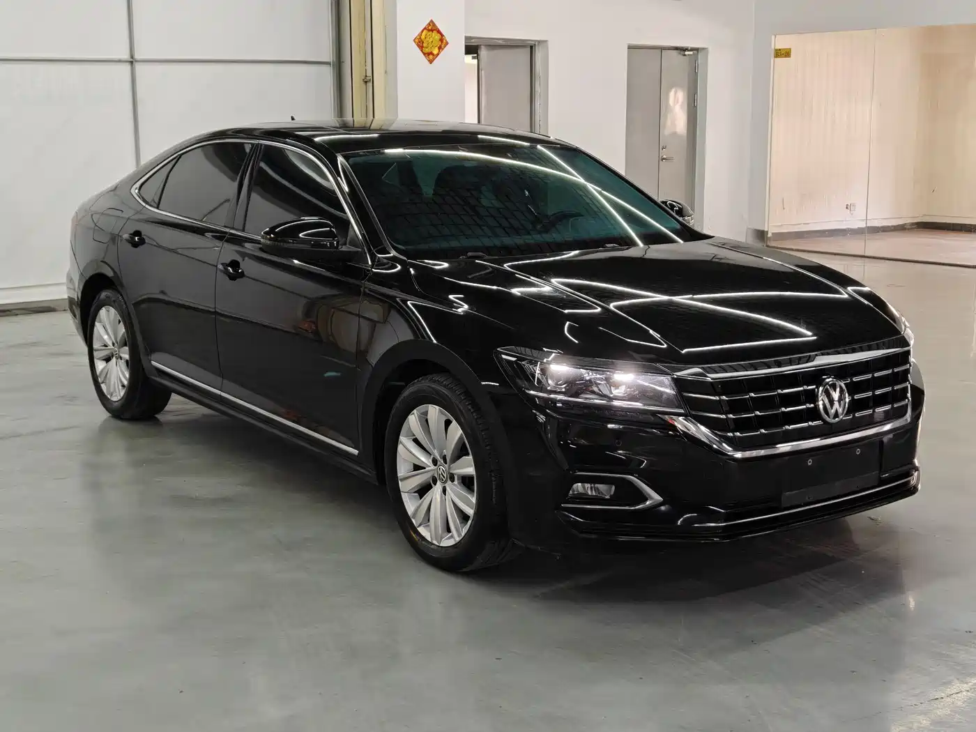 Volkswagen Passat 2019 330TSI Elite Version China VI фото 3