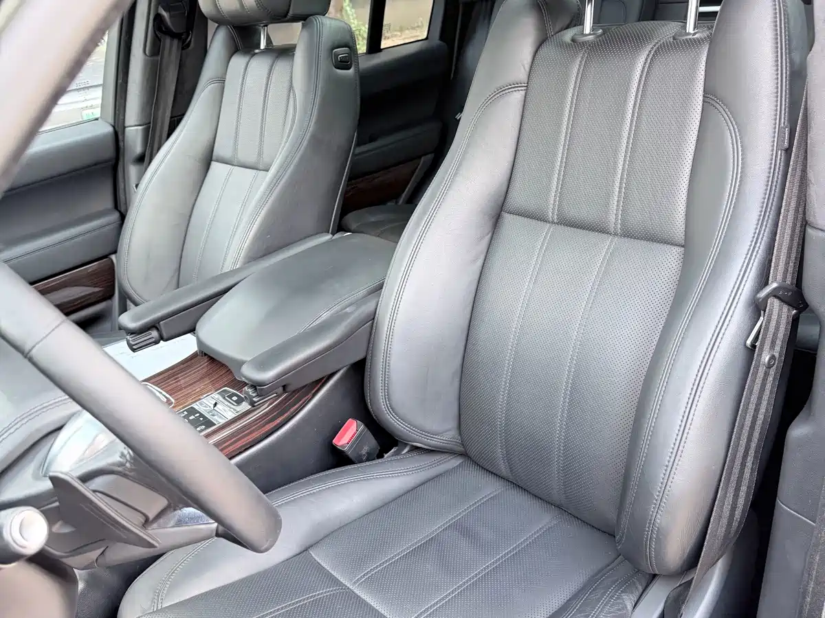Фото 30 - Land Rover Range Rover