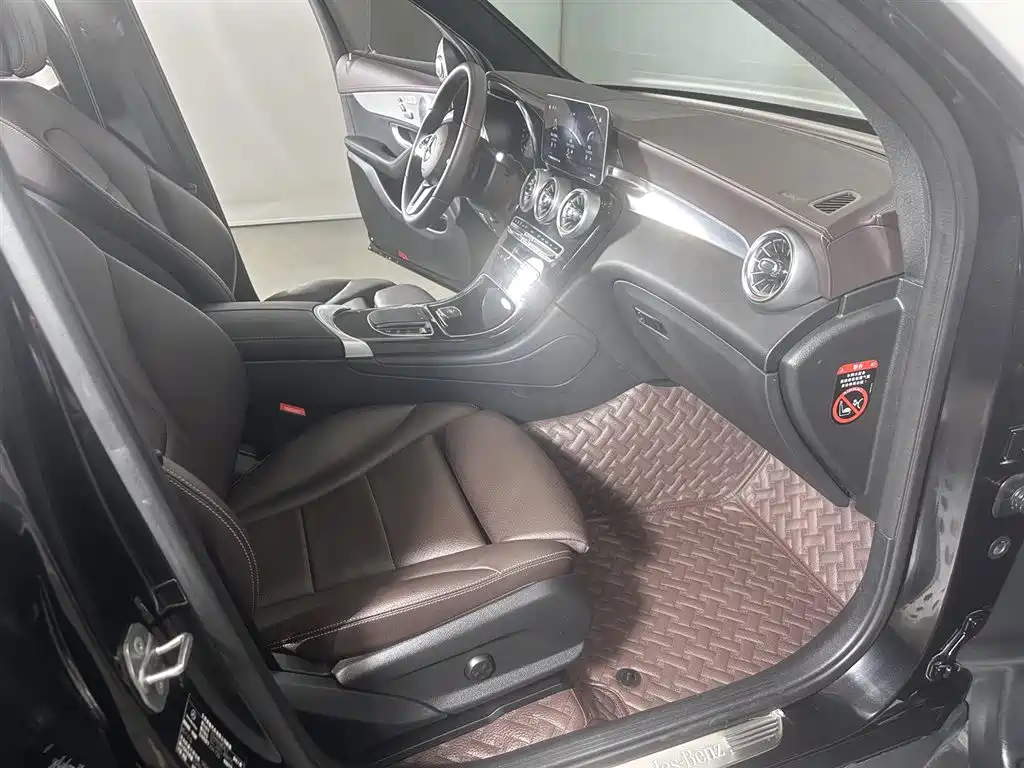 Mercedes-Benz GLC 2022 Facelift III GLC 260 L 4MATIC Dynamic фото 8