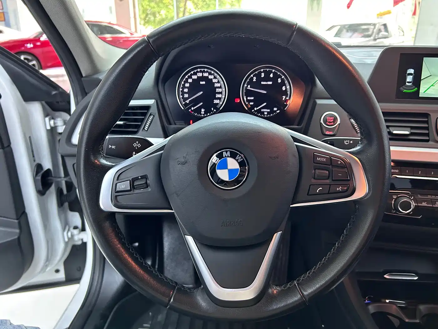 BMW 1 Series 2018 118i Fashion Edition фото 16