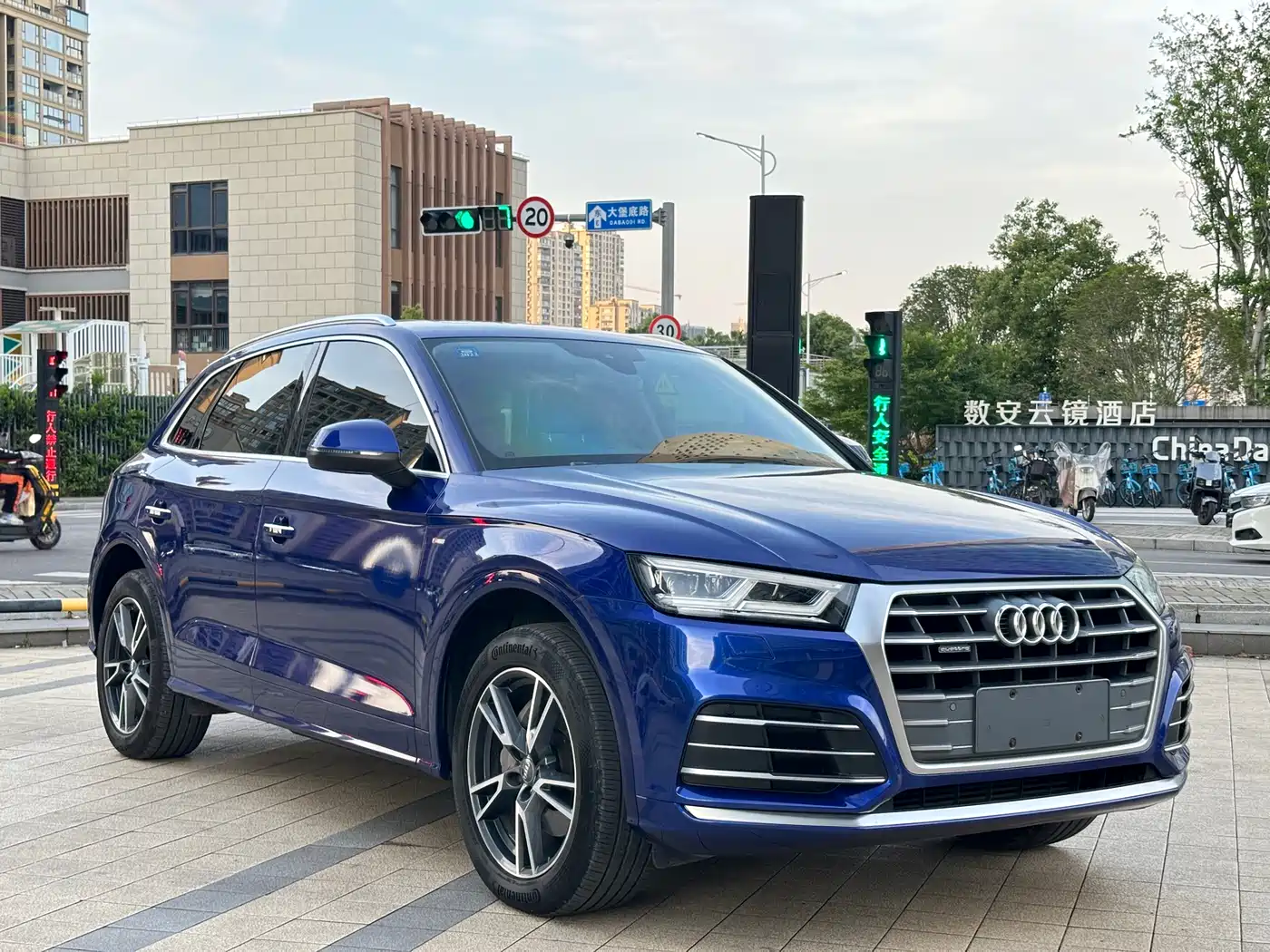 Audi Q5L 2020 40 TFSI Prestige Fashion фото 3