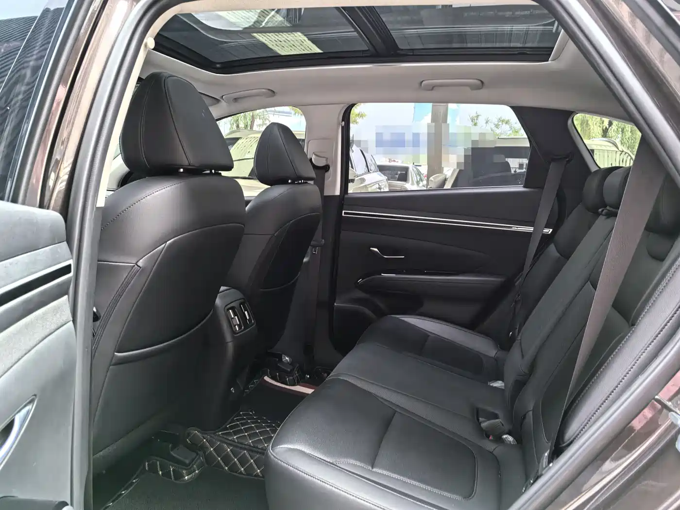 Hyundai Tucson 2021 Tucson L 1.5T DCT LUX Premium фото 12